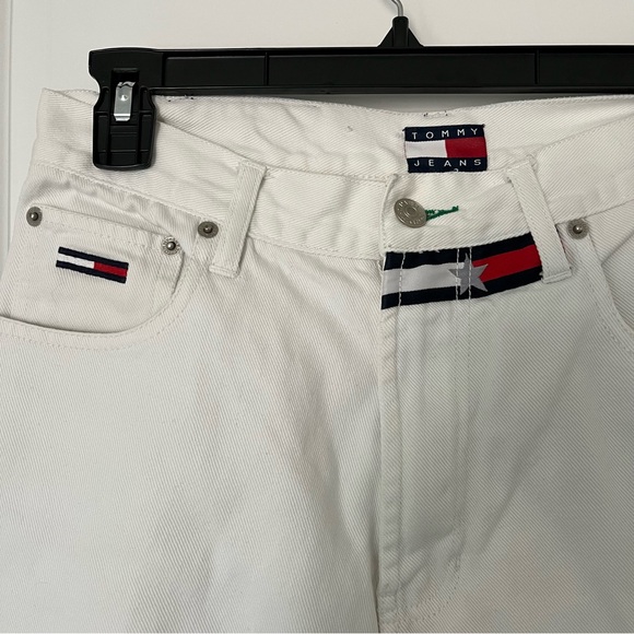 Tommy Hilfiger Vintage 30/32 White Denim Jean Embroidered Logo - Picture 2 of 13